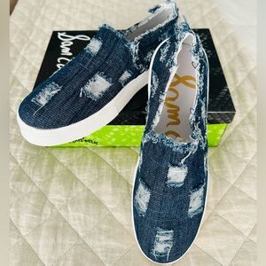 Sam Edelman Lacey Slip-On
Platform Sneakers in Distressed Denim. W10.5 NWT 💙🤍